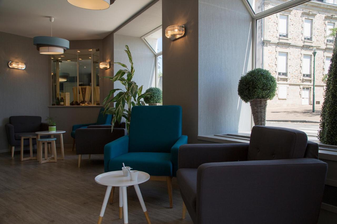The Originals City, Hotel Le Boeuf Rouge, Сен-Жуниен Екстериор снимка
